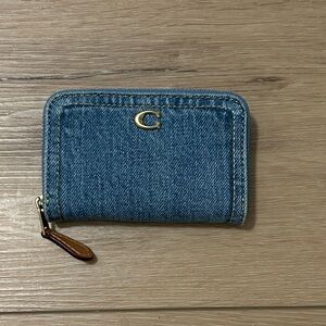 Coach Zip Card Holder